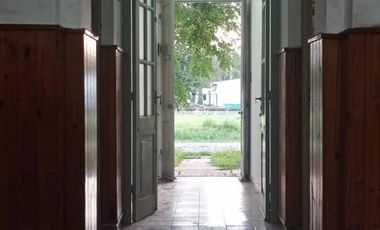 Casa en venta - 4 Dormitorios 3 Baños - Cochera - 388Mts2 - Villa Ramallo