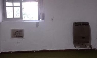 Casa en venta - 4 Dormitorios 3 Baños - Cochera - 388Mts2 - Villa Ramallo