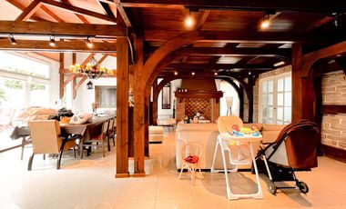 Venta casa chalet 5 ambientes zona playa grande cochera doble