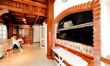 Venta casa chalet 5 ambientes zona playa grande cochera doble