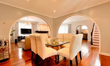 Venta casa chalet 5 ambientes zona playa grande cochera doble