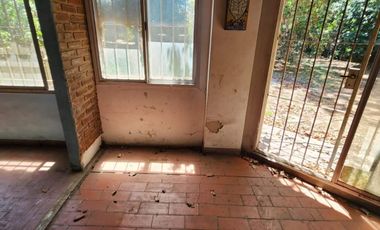 Casa en venta - 2 Dormitorios 1 Baño - 900Mts2 - Villa Elisa, La Plata