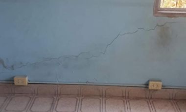 Casa en venta - 2 Dormitorios 1 Baño - 900Mts2 - Villa Elisa, La Plata