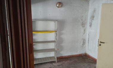 Casa en venta - 2 Dormitorios 1 Baño - 900Mts2 - Villa Elisa, La Plata