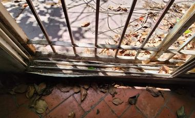 Casa en venta - 2 Dormitorios 1 Baño - 900Mts2 - Villa Elisa, La Plata