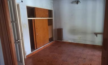 Casa en venta - 2 Dormitorios 1 Baño - 900Mts2 - Villa Elisa, La Plata