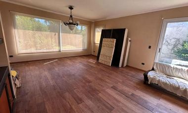 Casa en venta - 3 Dormitorios 4 Baños 4 Cocheras - 550Mts2 - Villa Elisa [FINANCIADA]