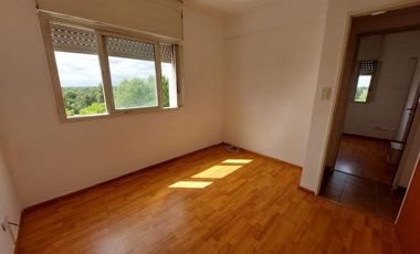 Departamento en venta - 3 Dormitorios 1 Baño - 80mts2 - San Miguel