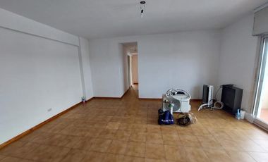 Departamento en venta - 3 Dormitorios 1 Baño - 80mts2 - San Miguel