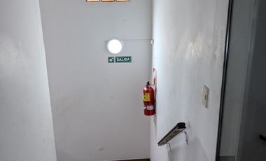 Depósito en alquiler - Oficinas - Baños - Cocheras - 1.280Mts2 - Paternal