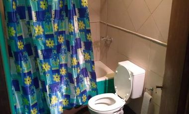 Casa en venta - 3 Dormitorios 1 Baño - 600mts2 - Lobos