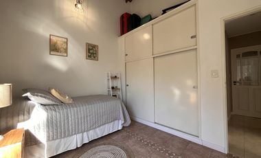 Chalet 5 ambientes VENTA Country El Paraíso