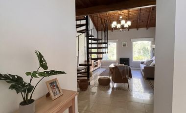 Chalet 5 ambientes VENTA Country El Paraíso