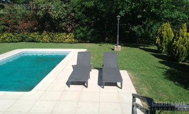 Chalet 5 ambientes VENTA Country El Paraíso