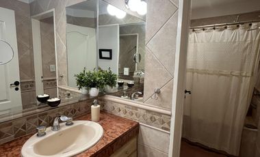 Chalet 5 ambientes VENTA Country El Paraíso