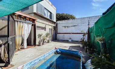 PH en venta - 3 Dormitorios 2 Baños - 200Mts2 - La Plata