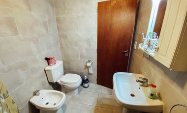 PH en venta - 3 Dormitorios 2 Baños - 200Mts2 - La Plata