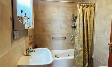 PH en venta - 3 Dormitorios 2 Baños - 200Mts2 - La Plata