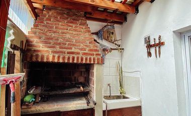 PH en venta - 3 Dormitorios 2 Baños - 200Mts2 - La Plata