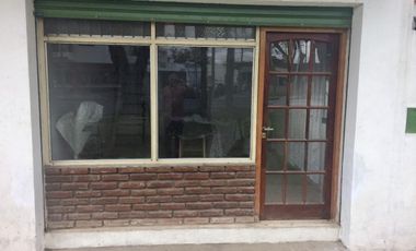 Casa en venta - 3 Dormitorios 2 Baños - 393mts2 - Zárate