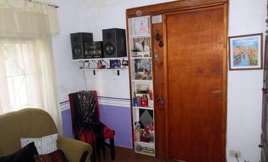 Casa en venta - 3 Dormitorios 2 Baños - 393mts2 - Zárate