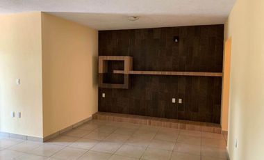 DEPARTAMENTO EN VENTA EN FRACCIONAMIENTO LOS LAURELES