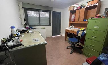 Excelente galpón y departamento en Planta alta en Martin Coronado