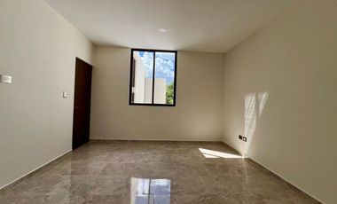 CASA EN VENTA EN PARQUE NATURA, 4 HABS Y ALBERCA