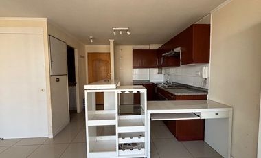 METRO UNIVERSIDAD DE CHILE, STUDIO