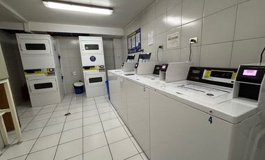 METRO UNIVERSIDAD DE CHILE, STUDIO