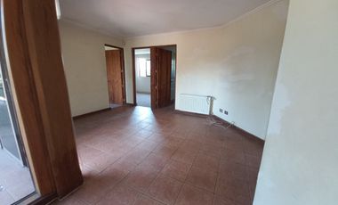 CASA A PASOS DEL COLEGIO SAN ANSELMO CHICUREO!!!!