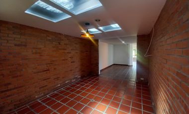 CASA EN VENTA EN CHINCHINA/CALDAS