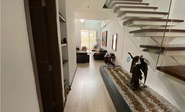 APARTAMENTO DUPLEX EN CIUDAD JARDIN