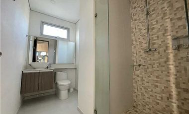 Se arrienda apartamento en sector Central, Santa Marta