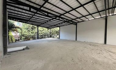 Arriendo Locales en Avenida Las Vegas/Poblado