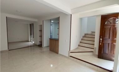 ARRIENDO CASA CONDOMINIO VALLE DEL LILI SUR DE CALI