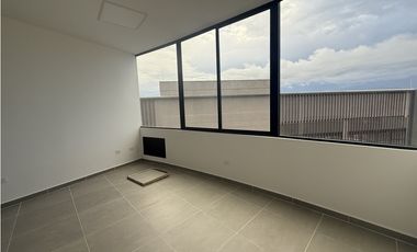 ALQUILER CONSULTORIO SOBRE AV. CENTENARIO ARMENIA Q