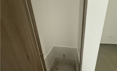 ALQUILER CONSULTORIO SOBRE AV. CENTENARIO ARMENIA Q