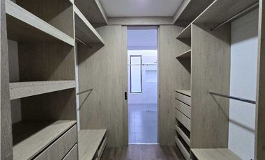 Venta de casa en parcelación en Marinilla.