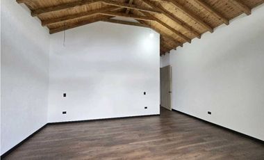 Venta de casa en parcelación en Marinilla.