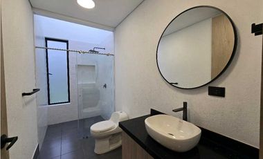 Venta de casa en parcelación en Marinilla.