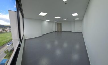 Oficina en arriendo Cajicá Centro empresarial Nou