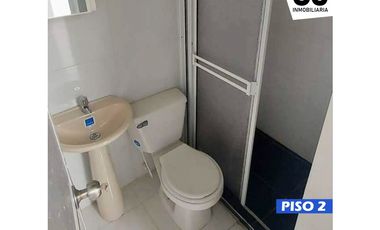 Se vende casa con 2 apartamentos barrio el manantial