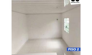 Se vende casa con 2 apartamentos barrio el manantial