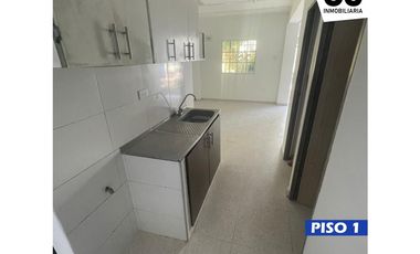 Se vende casa con 2 apartamentos barrio el manantial