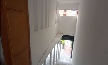 ARRIENDO CASA LOCAL EN LAURELES