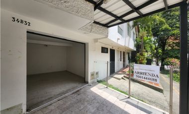 Local en Arriendo Almeria Medellín