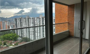 Apartamento en Arriendo Loma de Los Benedictinos Envigado