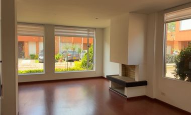 Casa en VENTA - CHIA, la Balsa - ESQUINERA