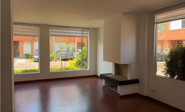 Casa en VENTA - CHIA, la Balsa - ESQUINERA